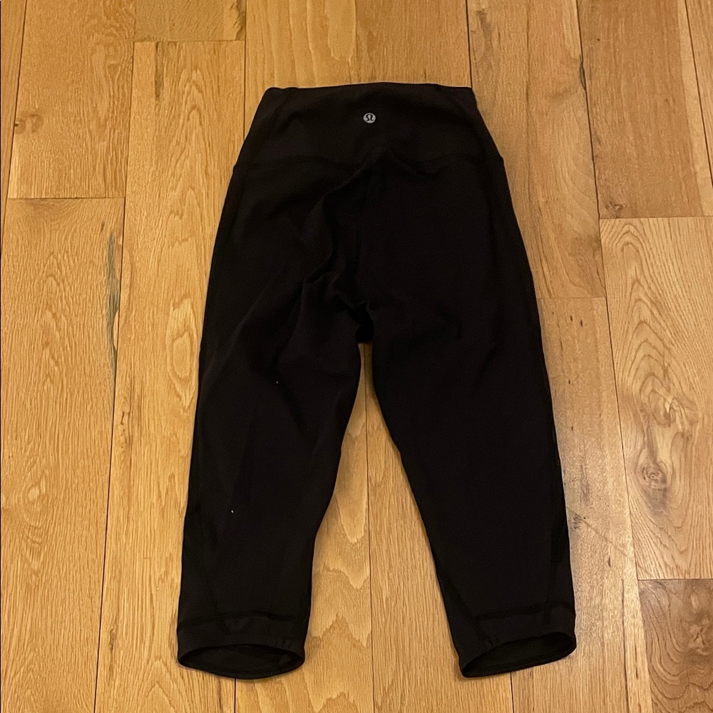 lululemon athletica Black Cropped Leggings